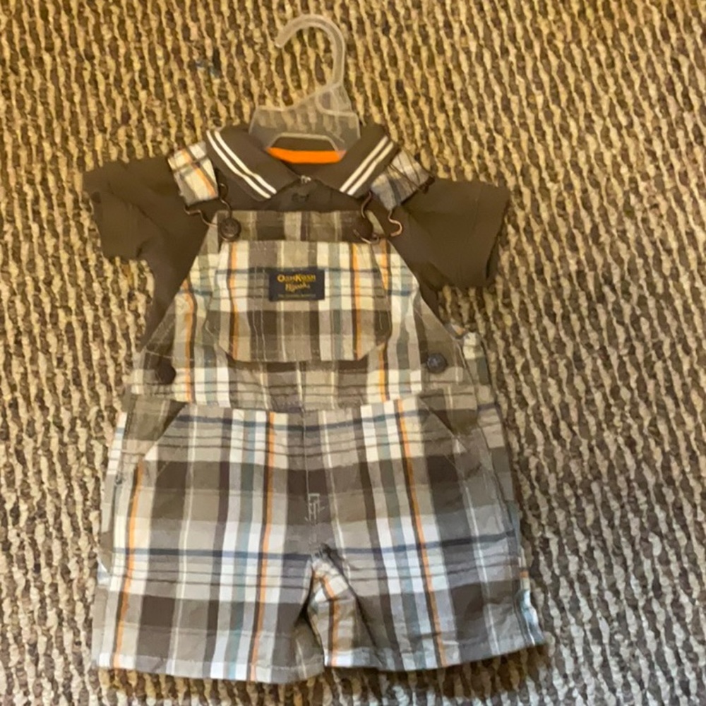 OshKosh B’gosh, size 6mo, brownish.